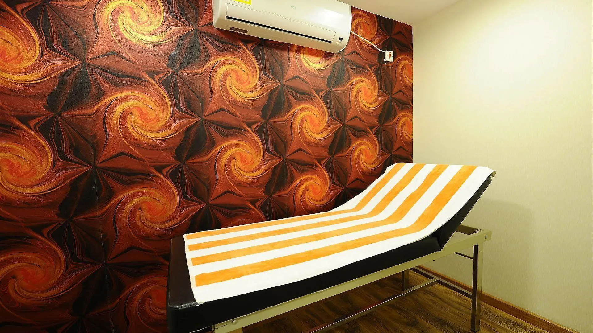 Mira Hotel- Riyadh - Al Tahlya St. Hotel