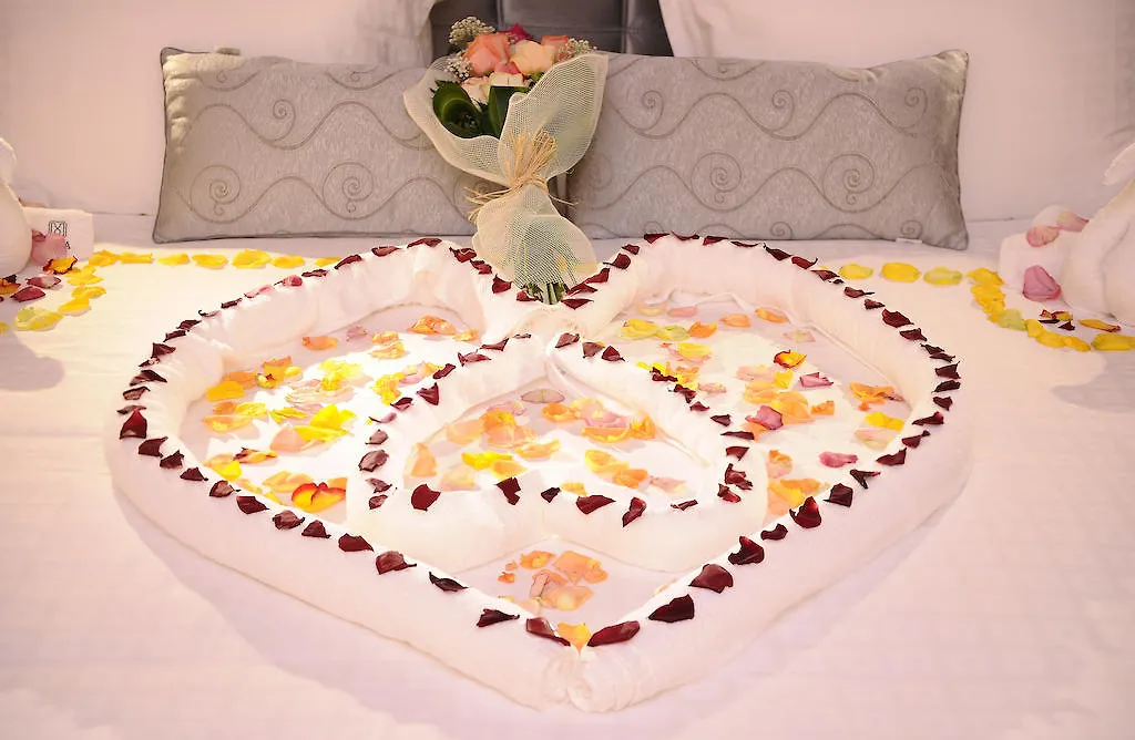 Mira Hotel- Riyadh - Al Tahlya St. 4*,